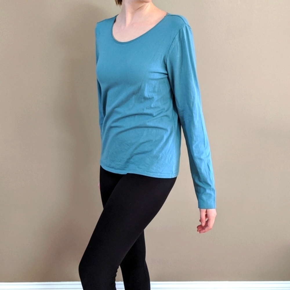 Eileen Fisher M Aqua long sleeve tee